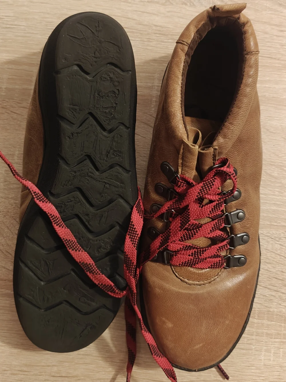 Born Green Lake Men’s Size 11M Leather Casual Comfort Shoes Brown